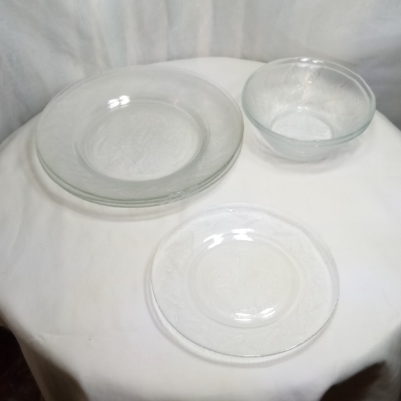 Coca Cola Clear Glass Embossed 6pc Dinnerware Set - Picture 7 of 14